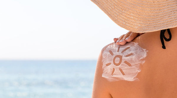 The Essential Guide to Chemical vs. Mineral Sunscreen